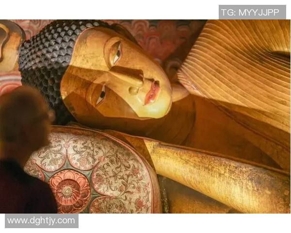 探索卡伦布的神秘世界与文化遗产的深度解读与体验之旅 探索卡伦布的神秘世界与文化遗产的深度解读与体验之旅