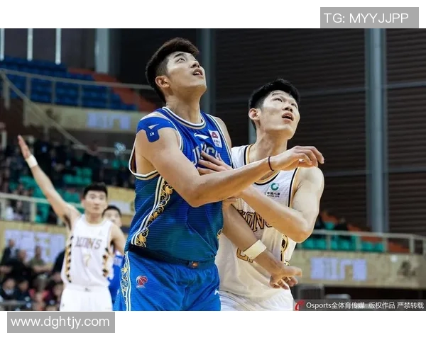 仁川冬土大象迎战釜山球队展现激情对决与精彩瞬间