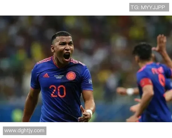 英格兰与哥伦比亚激战正酣CCTV全程直播精彩瞬间回顾