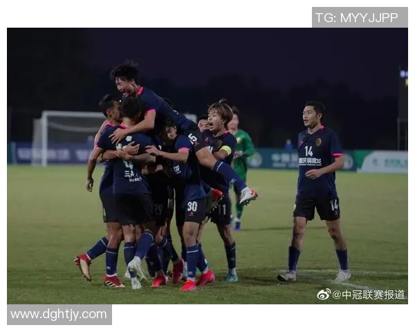 哈拉与沙巴柏在麦纳麦的激烈对决展现足球魅力与团队精神