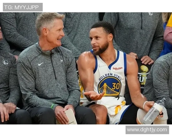 2015年11月7日勇士队与掘金队激战回顾精彩瞬间与赛后分析