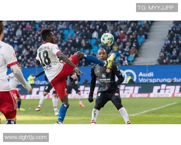 汉堡对决杜塞尔多夫精彩赛事回顾与分析 汉堡对决杜塞尔多夫精彩赛事回顾与分析